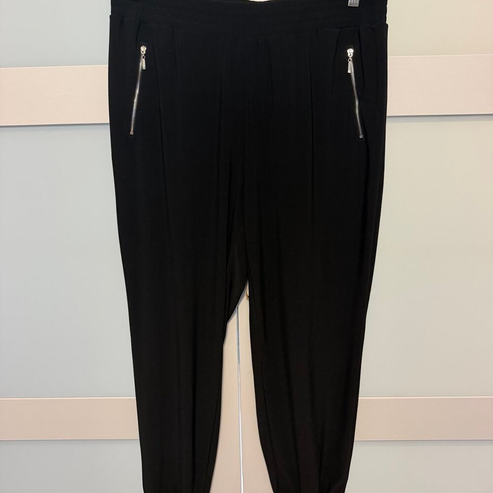 Chico's Black Zip-Pocket Jogger Pants Size 2 (US L/12-14)